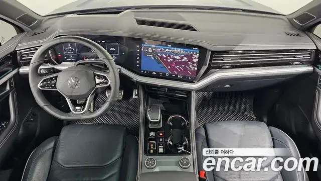 Volkswagen Touareg 2024 — Photo 26/50