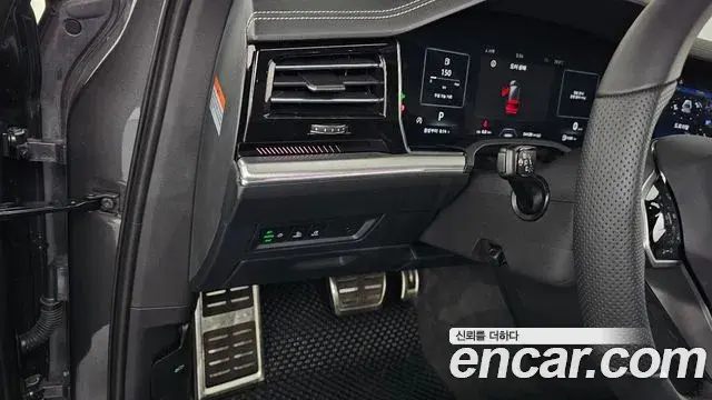 Volkswagen Touareg 2024 — Photo 7/50