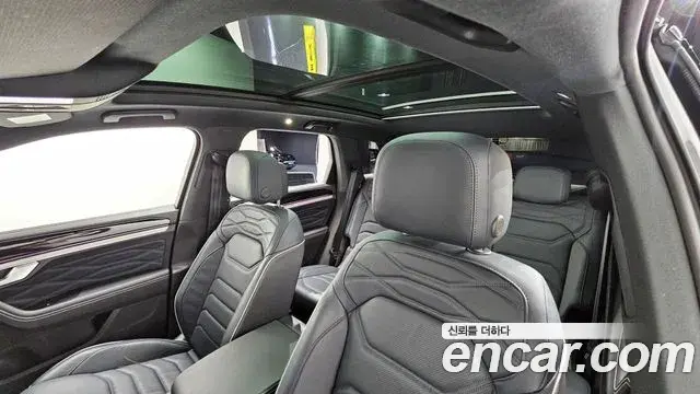 Volkswagen Touareg 2024 — Photo 6/50