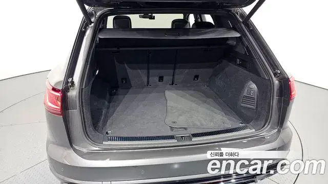 Volkswagen Touareg 2024 — Photo 50/50