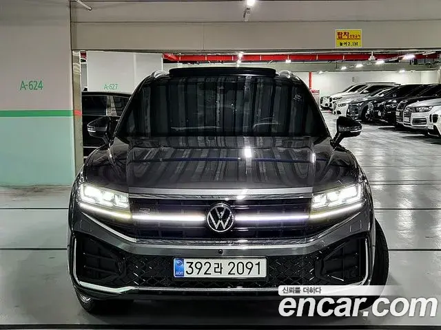 Volkswagen Touareg 2024 — Photo 47/50