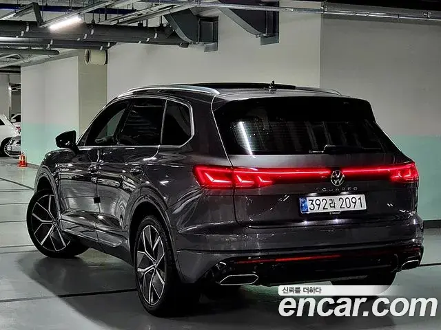 Volkswagen Touareg 2024 — Photo 8/50