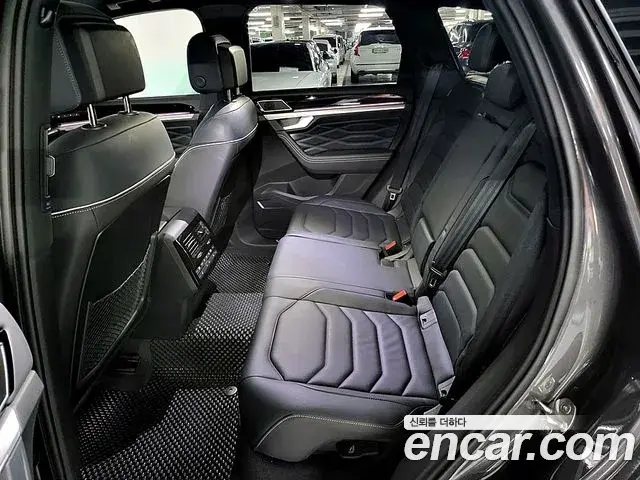 Volkswagen Touareg 2024 — Photo 22/50