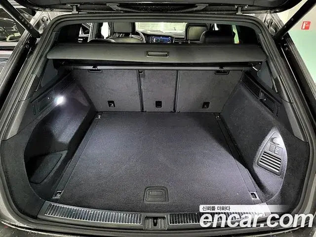 Volkswagen Touareg 2024 — Photo 16/50