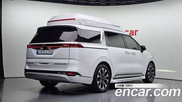 Kia Carnival 2021 — Фото 2/20