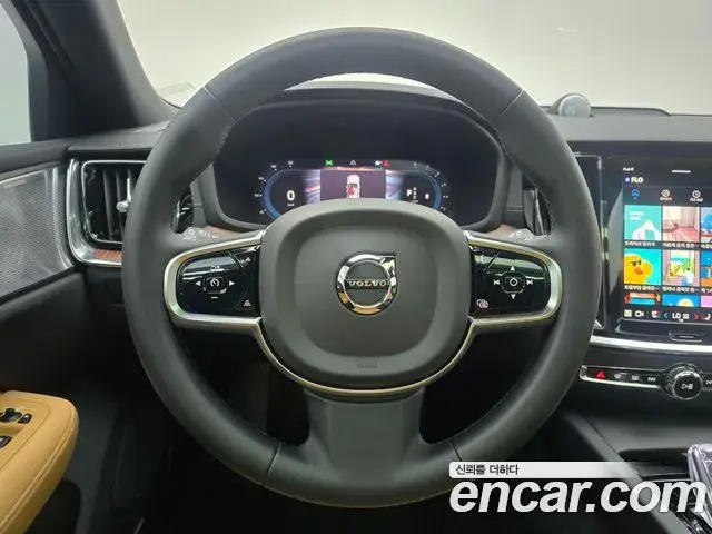 Volvo V60 Cross Country 2025 — ფოტო 12/20