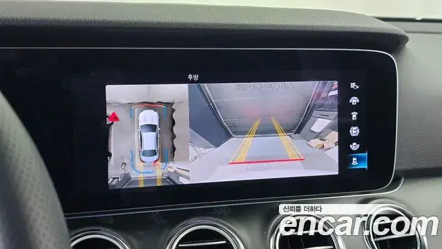Mercedes-Benz E-Class 2023 — Фото 14/20