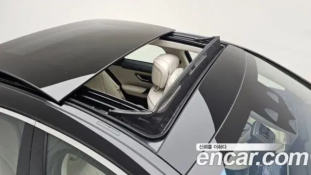 Mercedes-Benz S-Class 2025 — Фото 11/19