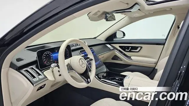 Mercedes-Benz S-Class 2025 — Фото 13/19