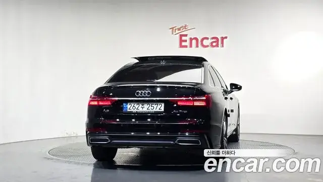 Audi A6 2022 — Фото 4/20