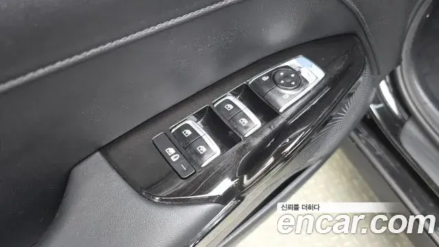 Kia K5 2023 — Şəkil 4/38