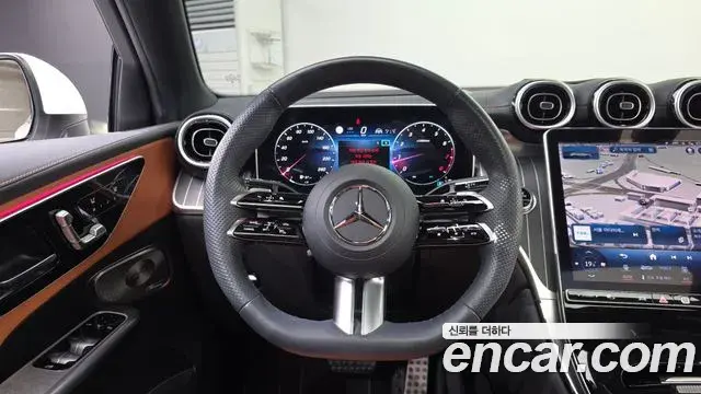 Mercedes-Benz GLC-Class 2023 — Фото 13/20