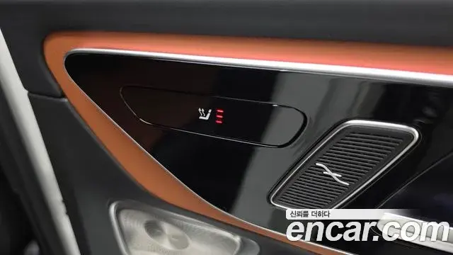 Mercedes-Benz GLC-Class 2023 — Фото 19/20