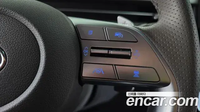 Hyundai Staria 2023 — Фото 16/20