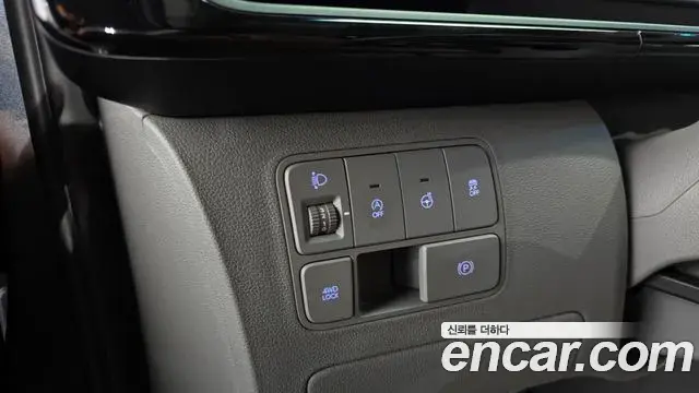 Hyundai Staria 2023 — Фото 20/20