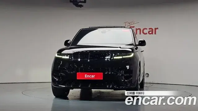 Land Rover Range Rover Sport 2026 — ფოტო 35/42