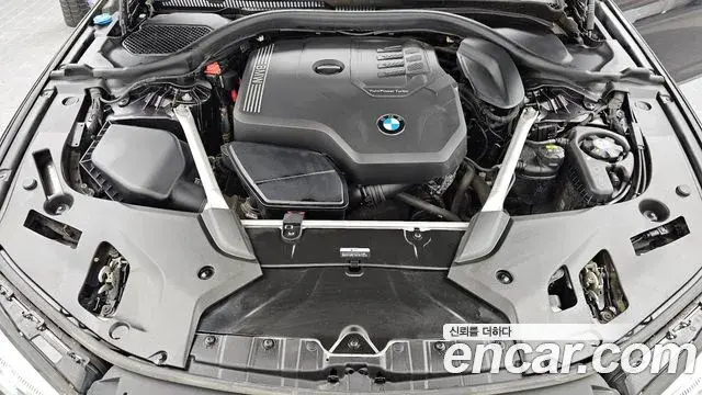 BMW 5 Series 2023 — Фото 6/20