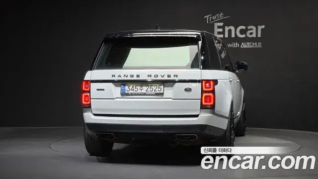 Land Rover Range Rover 2019 — Фото 4/20