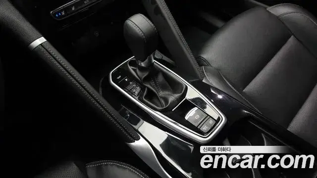 Renault Samsung QM6 2024 — Photo 30/33