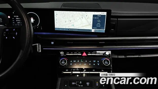 Hyundai Santa Fe 2024 — Фото 14/20
