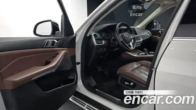 BMW X5 2020 — Фото 10/20