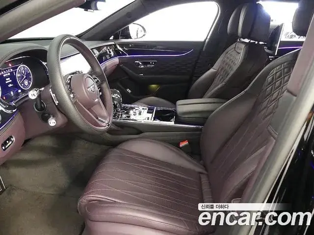 Bentley Flying Spur 2020 — ფოტო 8/20