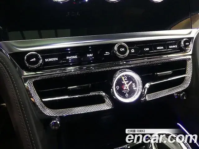 Bentley Flying Spur 2020 — ფოტო 20/20