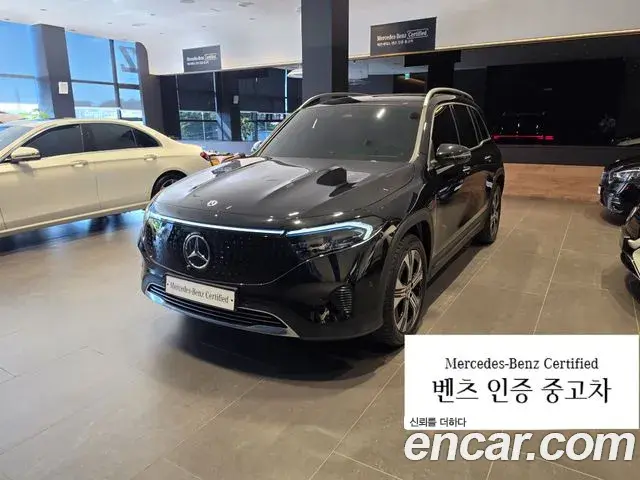 Mercedes-Benz EQB 2025 — Photo 3/20