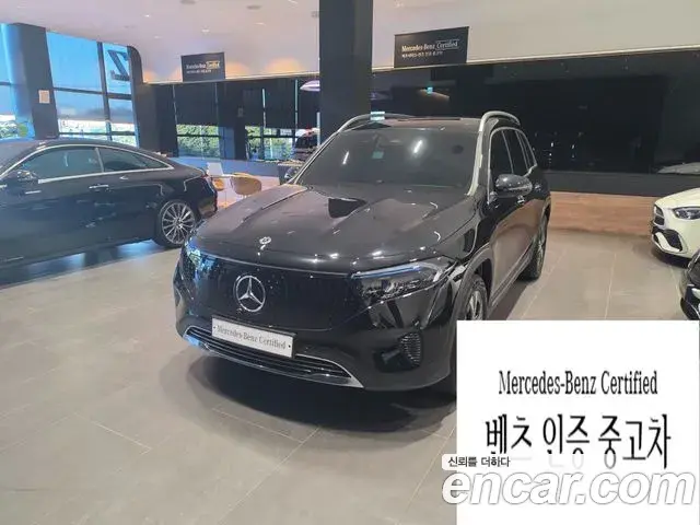Mercedes-Benz EQB 2025 — Photo 1/1