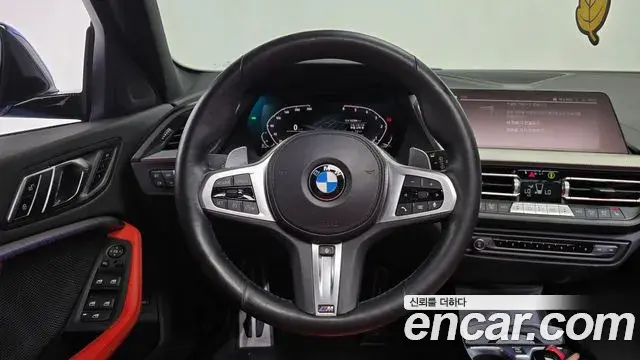 BMW 1 Series 2021 — Фото 13/20