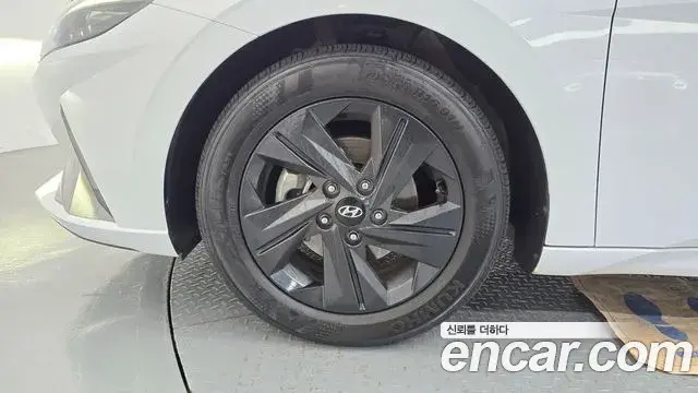 Hyundai Avante 2022 — Фото 5/20