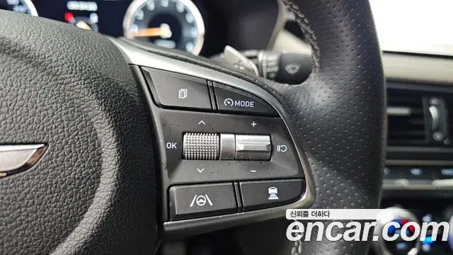 Genesis G70 2021 — ფოტო 22/35