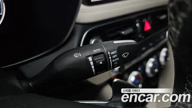 Genesis G70 2021 — ფოტო 35/35