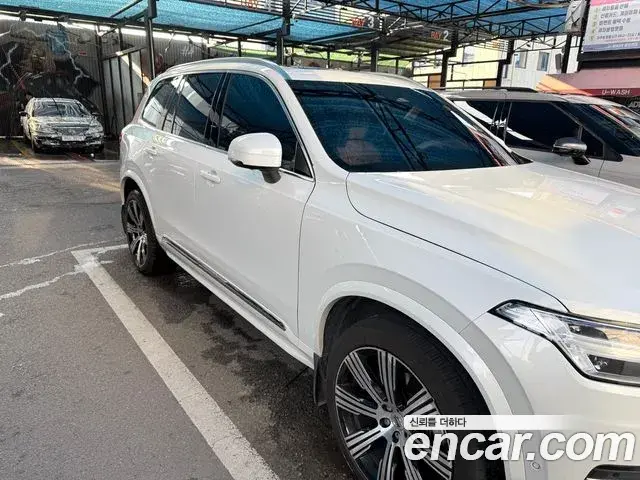 Volvo XC90 2023 — ფოტო 5/7