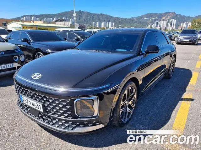 Hyundai Grandeur 2023 — Şəkil 1/18