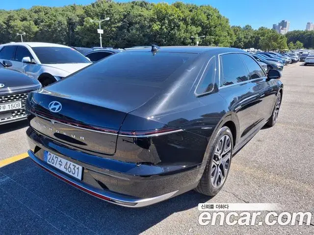 Hyundai Grandeur 2023 — Şəkil 3/18