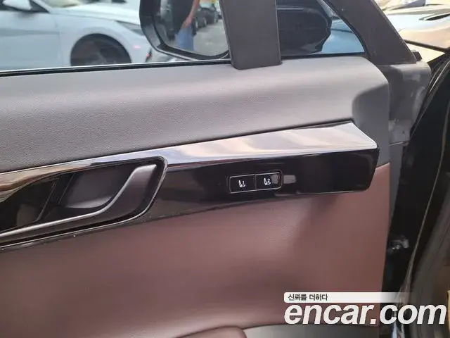 Hyundai Grandeur 2023 — Şəkil 8/18