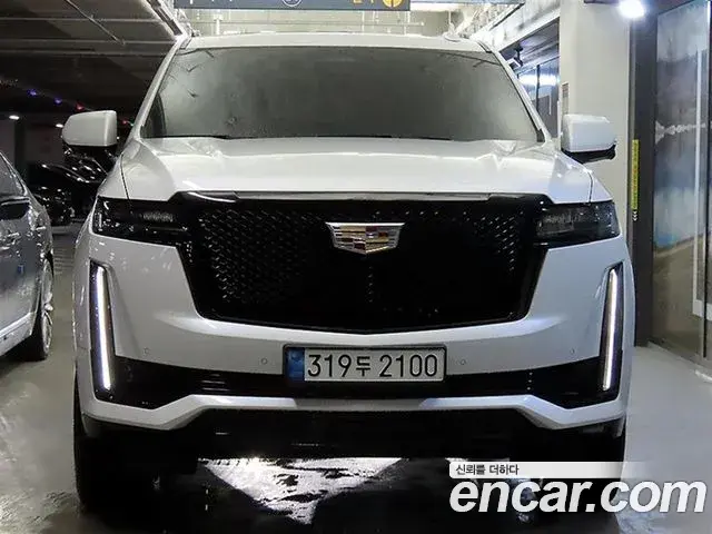 Cadillac Escalade 2023 — Photo 11/19