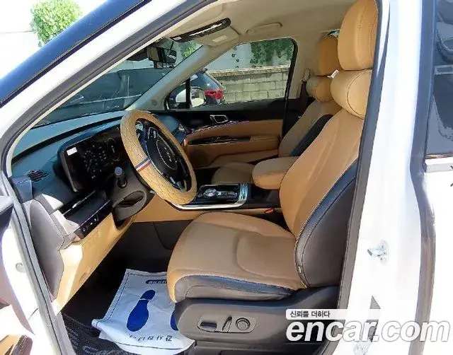 Kia Carnival 2022 — Фото 9/20