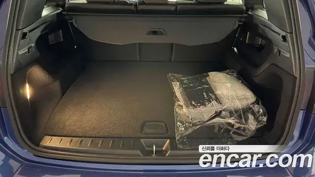 Mercedes-Benz GLB-Class 2025 — Фото 17/18
