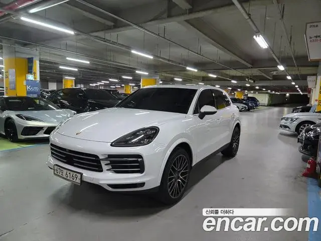 Porsche Cayenne 2019 — Фото 4/20