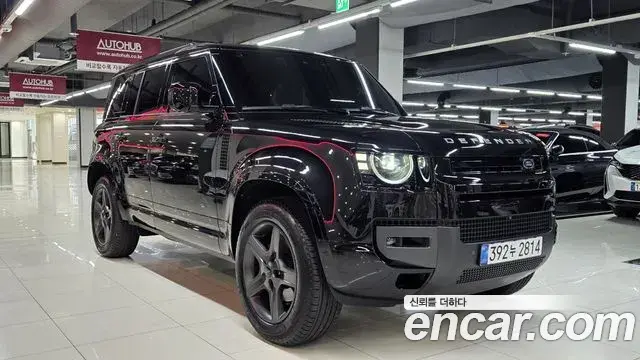 Land Rover Defender 2025 — Фото 3/20