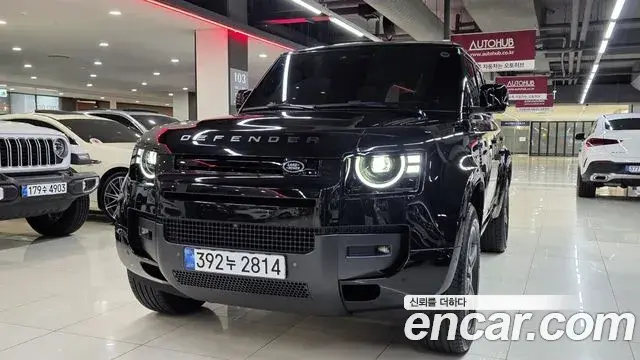 Land Rover Defender 2025 — Фото 4/20