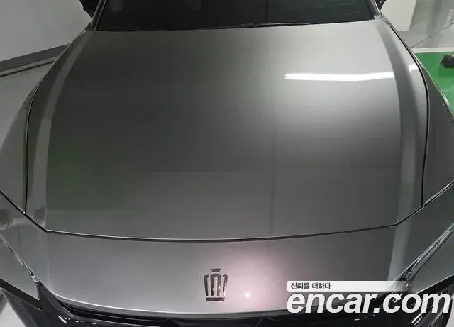Toyota Crown Crossover 2024 — Şəkil 8/10