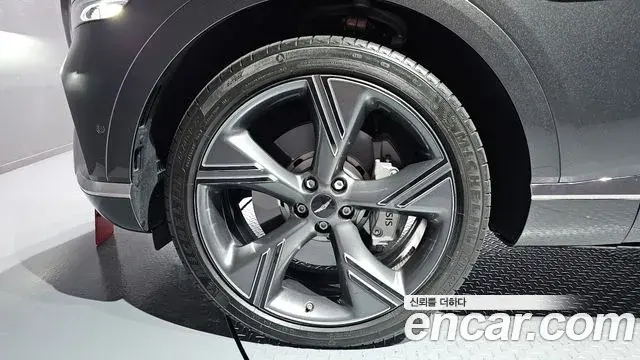 Genesis GV80 2024 — Photo 4/20