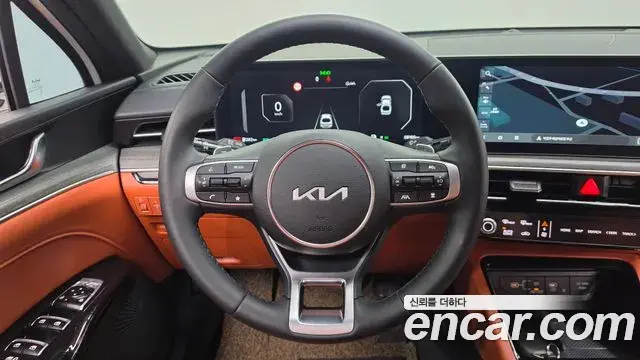 Kia K5 2024 — ფოტო 15/32
