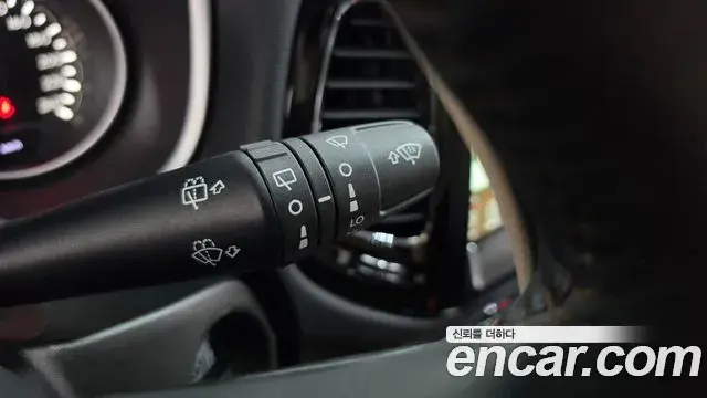 Jeep Compass 2019 — Şəkil 14/31