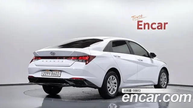 Hyundai Avante 2022 — Фото 2/20