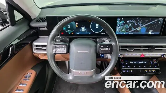Hyundai Grandeur 2023 — Фото 14/20