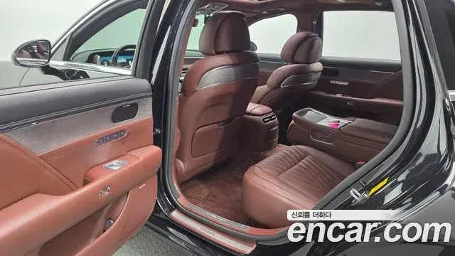 Genesis G90 2022 — Фото 11/20